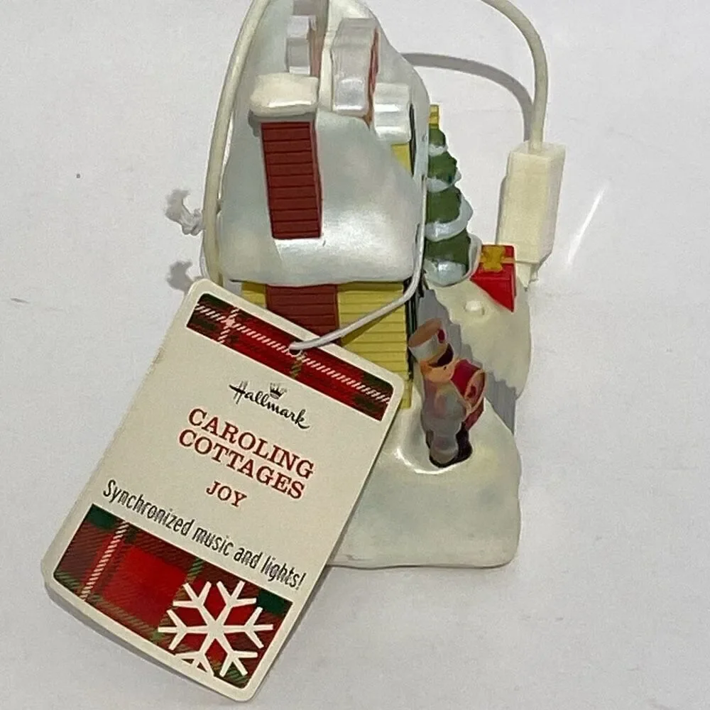 Hallmark Multicolor Joy Carolling‎ Cottages 2009 Christmas Decoration
